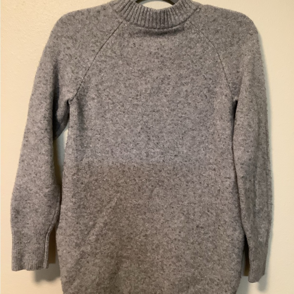 Tommy Hilfiger Women’s s/p wool blend pullover long sleeves gray popover sweater - Picture 5 of 8